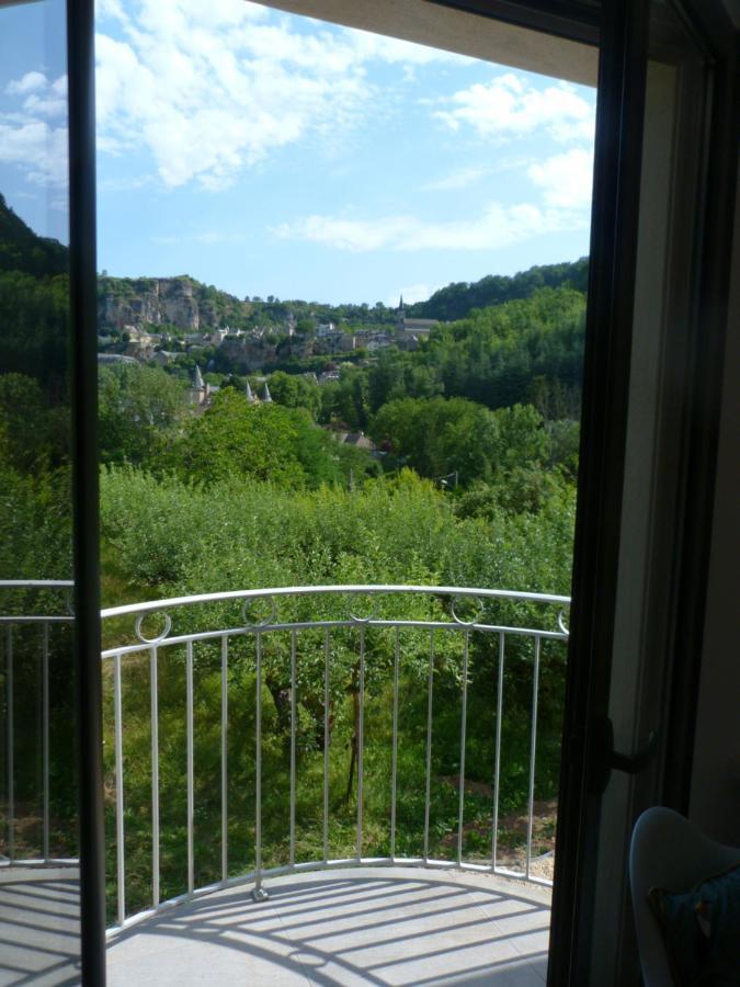 La Desirade Bed & Breakfast Salles-la-Source Exterior foto